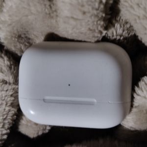 Apple airpod pros